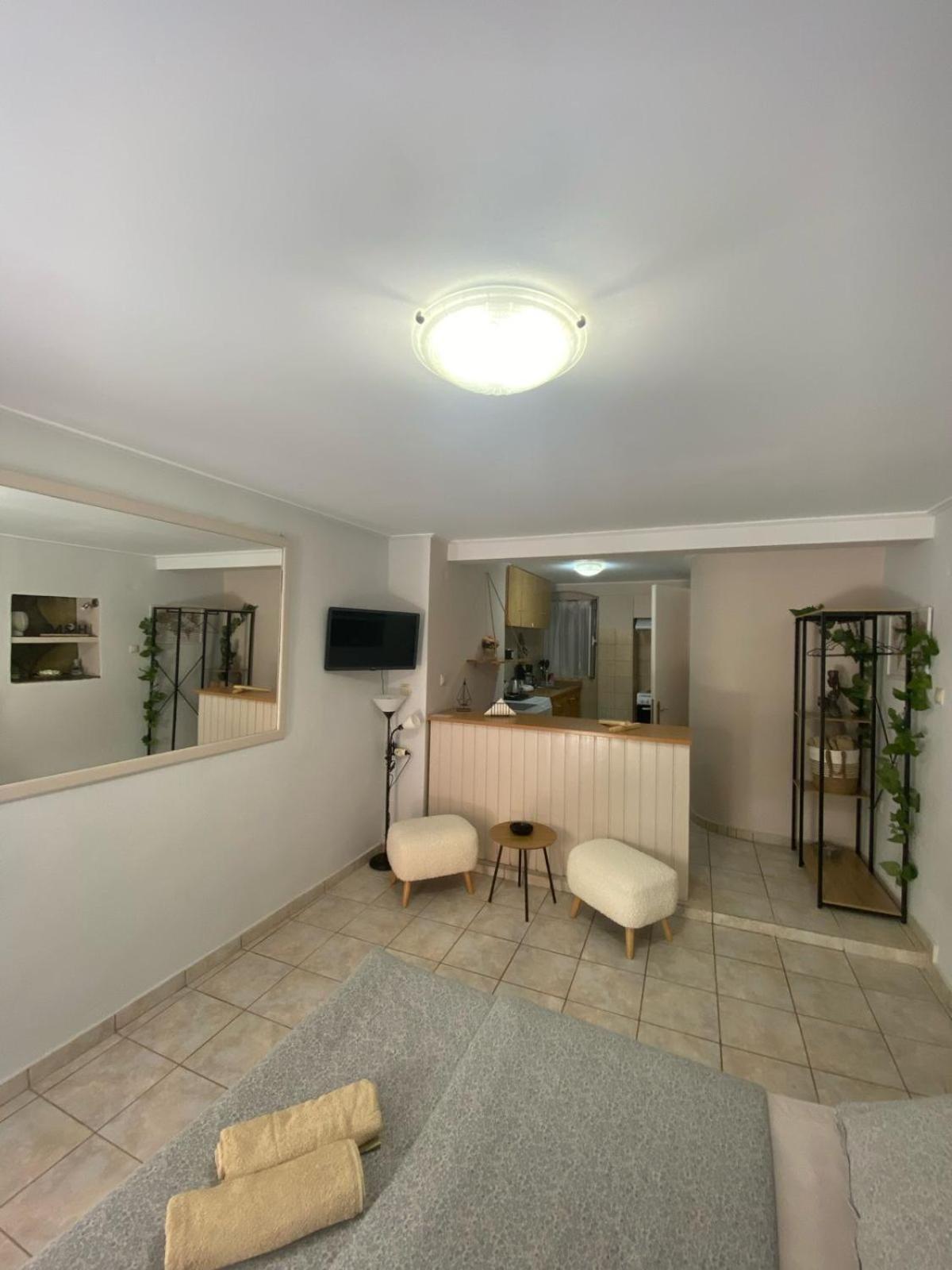 M&c Mantouki Apartment
